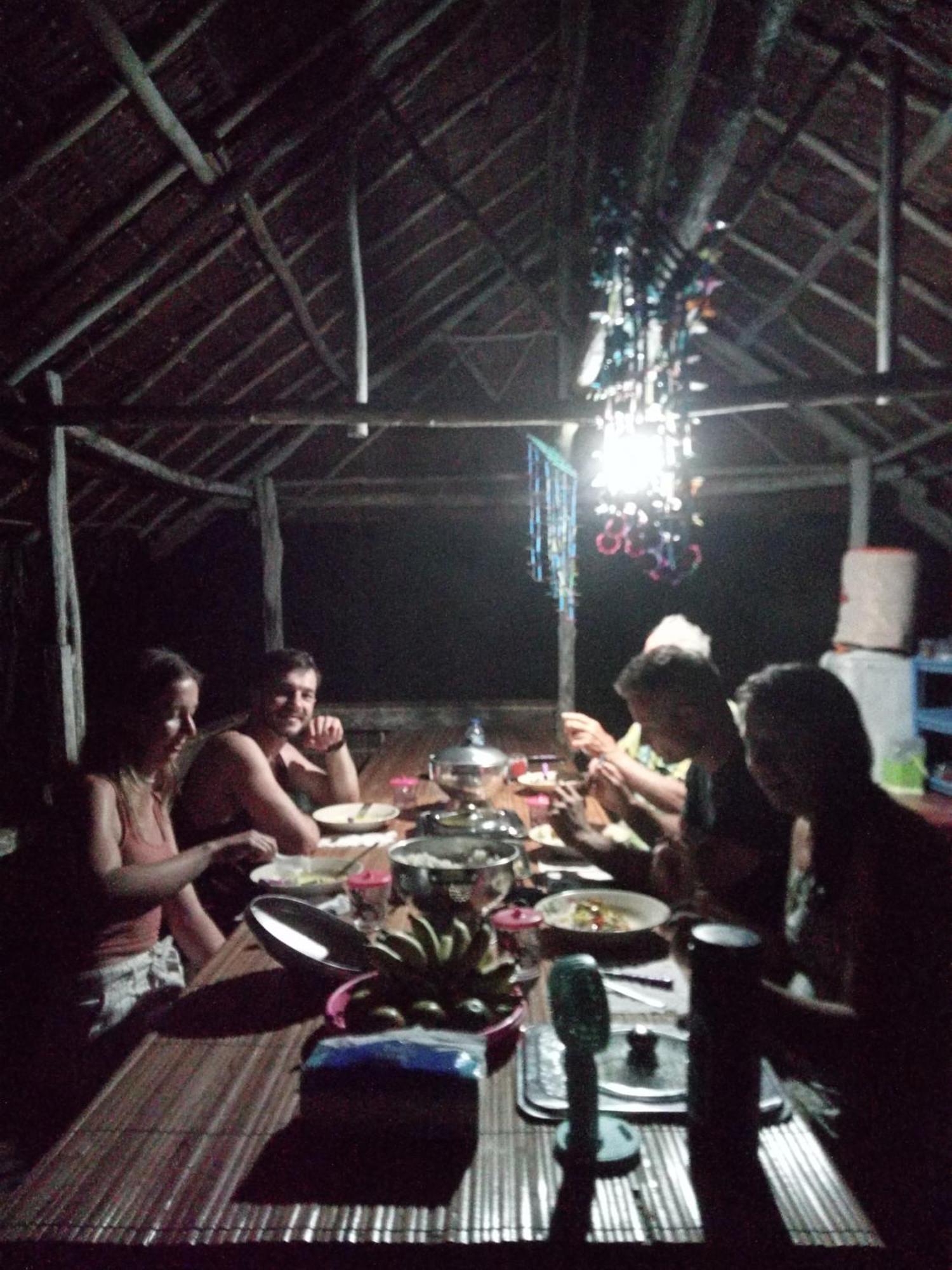 Ransiwor Homestay Kri Экстерьер фото
