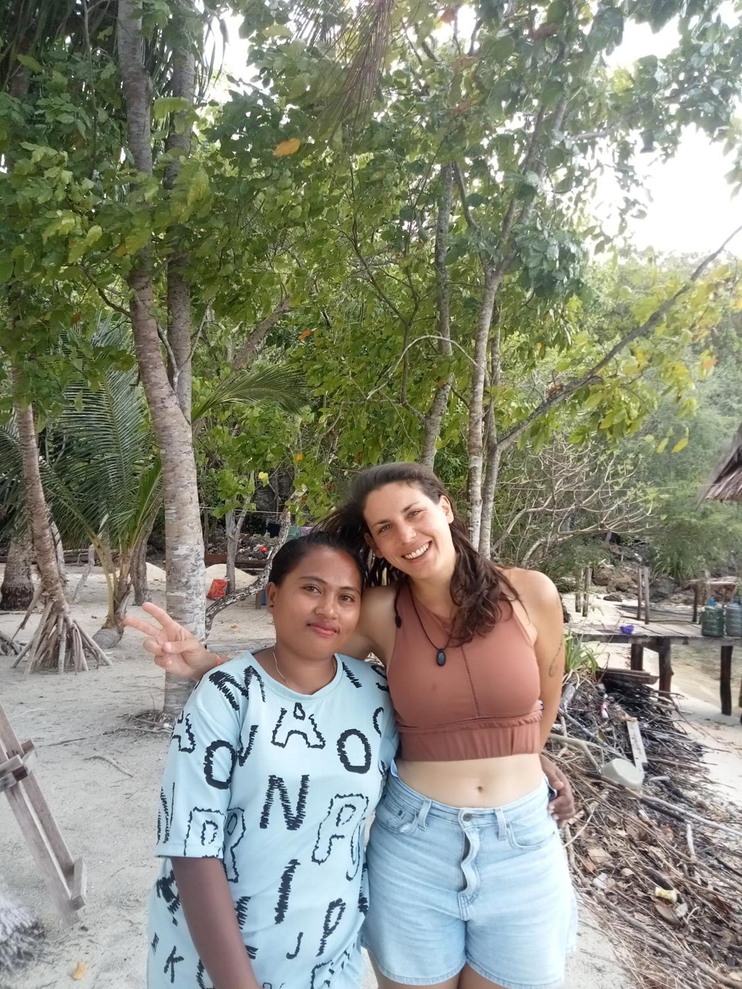 Ransiwor Homestay Kri Экстерьер фото